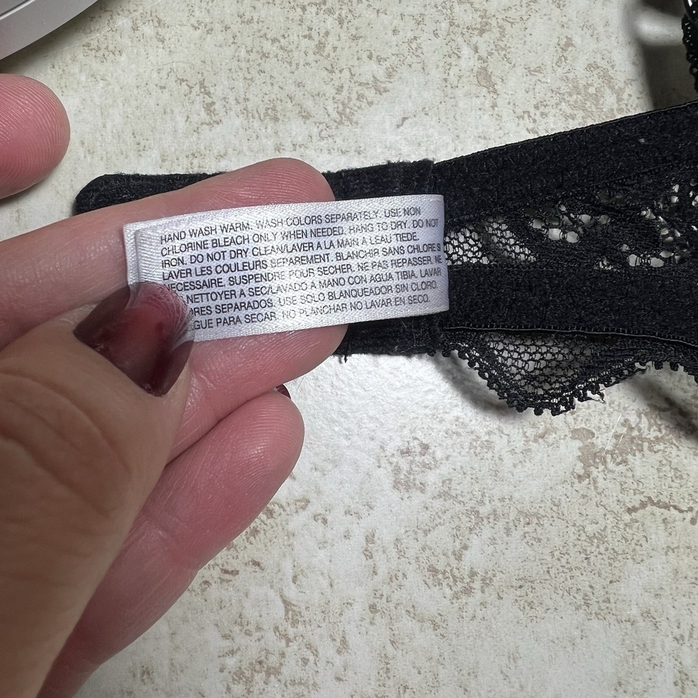 b.Tempted Wacoal Black Lace Bra 34C Floral Underwire Balconette Lined Bow Mesh - Picture 9 of 9